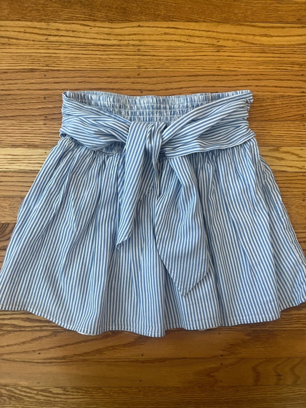 LOFT Outlet Blue & White Stripe Skirt Tie Waist Size L